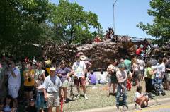 2006_ArtCar_3_Parade 329 